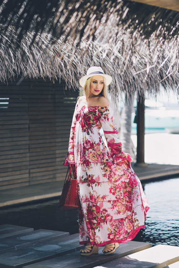 Maldives, Maldives Photoshoot, Maldives Fashion Shoot,floral maxi,alaia bag,alaia vienna bag, bottega veneta sandals,panama hat,what to wear on vacation,vacation style,summer 2015 