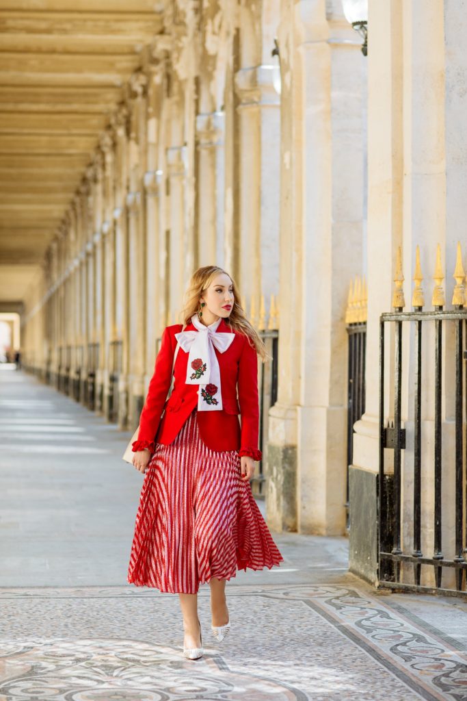 gucci-pussy-bow-shirt,gucci-pleated-printed-lame-skirt,gucci lurex-stripes-plisse-skirt,gucci-look-paris,gucci-skirt,gucci-look,gucci-floral-bow-shirt,hermes-kelly-craie,gucci-street-style,gucci-metalic-pleated-skirt,gucci-pleated-skirt,gucci-and-hermes-kelly-bag,single-breasted-wool-silk-jacket,gucci-pearl-button-jacket,gucci-oxford-scarf-shirt,preppy chic