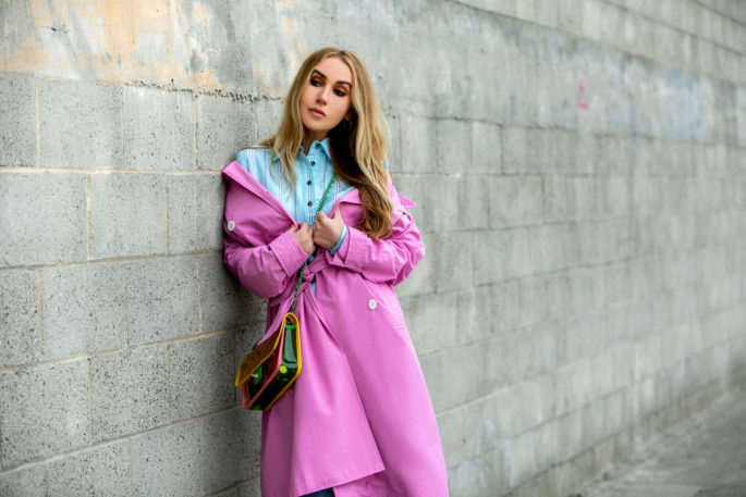 pastel trench coat,Not Your Average Trench,Zara pink trench coat,pink coat,balenciaga tweed shoes,how to wear boyfriend jeans 2018,how to wear pastel trench,how to wear pink trench,Zara boyfriend jeans,Pastel outfit for fall,Pastel trench,Zara pink trench,chanel pvc splash bag,Balenciaga Tweed Pointy Toe shoes,Balenciaga Tweed Pointy Toe pumps,chanel pvc bag